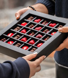 بسته شکلات بن بن قلب و خرس ولنتاین