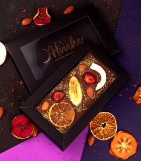 تبلتی شیری با روکش میوه خشک